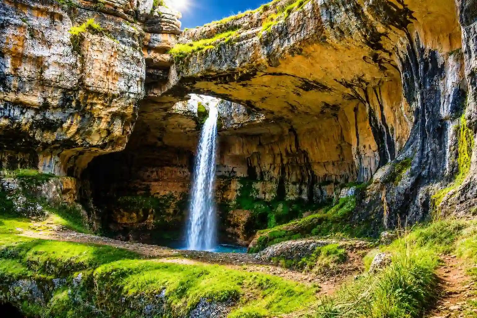 baatara waterfall 1